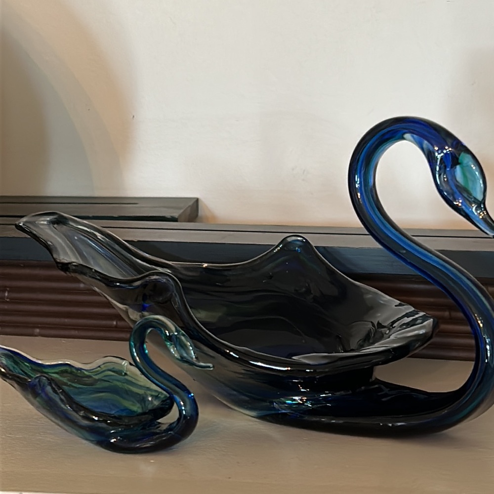 Vintage Handblown Glass Swans